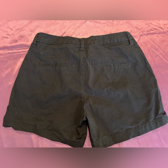 Old Navy Women’s Size 2 shorts lot - Picture 6 of 8